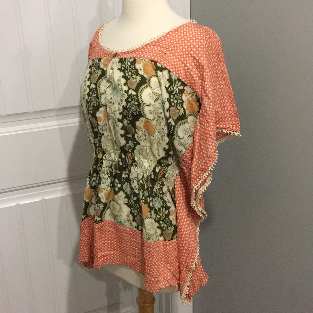 NEW Boutique Top - Picture 4 of 7